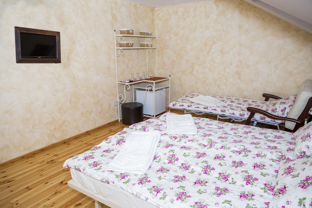Country Court Bed & Breakfast Curteni Dış mekan fotoğraf
